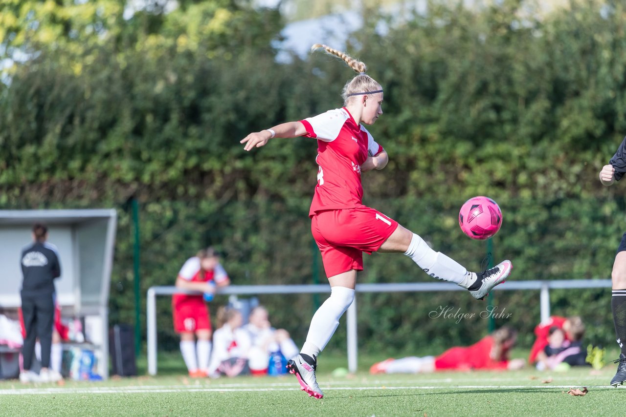 Bild 142 - wBJ SV Wahlstedt - SC Union Oldesloe 2 : Ergebnis: 1:0